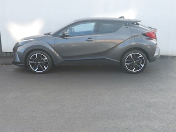 Used Toyota C-HR 2022 for sale - 79736994: Photo