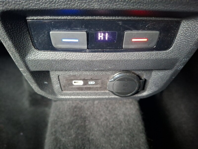 Used Volkswagen Tiguan 2021 for sale - 77948277: Photo 11