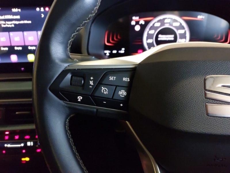 Used SEAT Arona 2023 for sale - 77298880: Photo 10