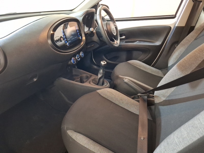 Used Toyota Aygo X 2023 for sale - 77365696: Photo 5