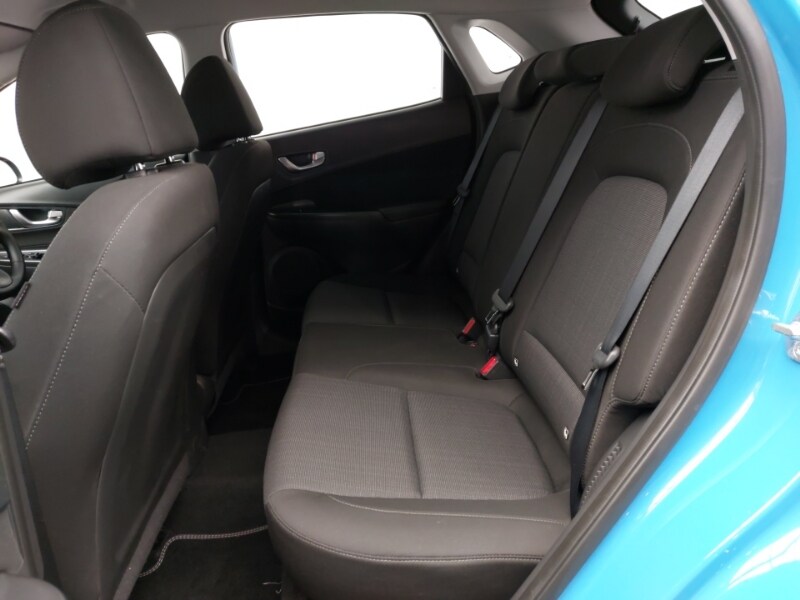 Used Hyundai KONA 2023 for sale - 77732083: Photo 6