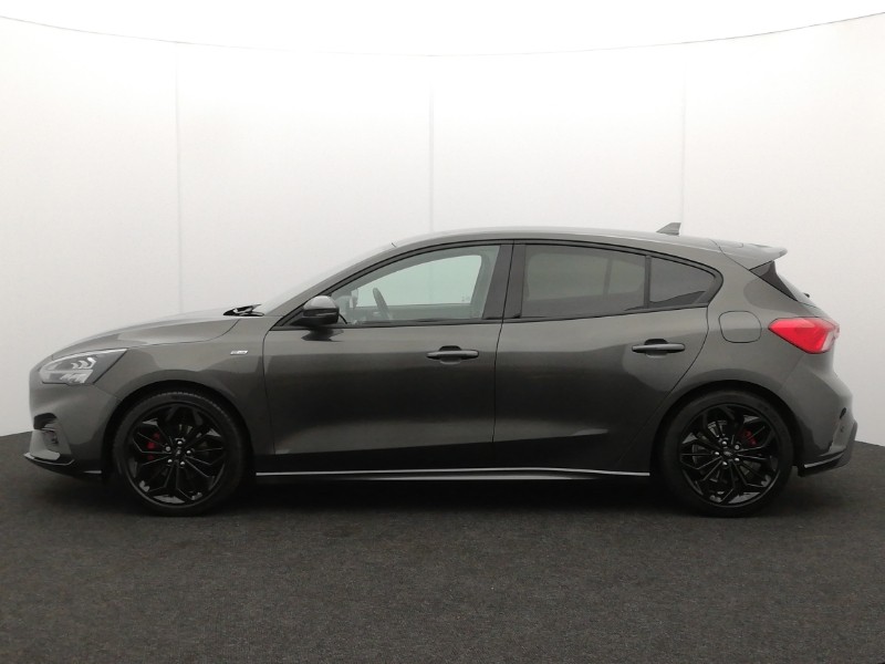 Used Ford Focus 2021 for sale - 77035544: Photo 4