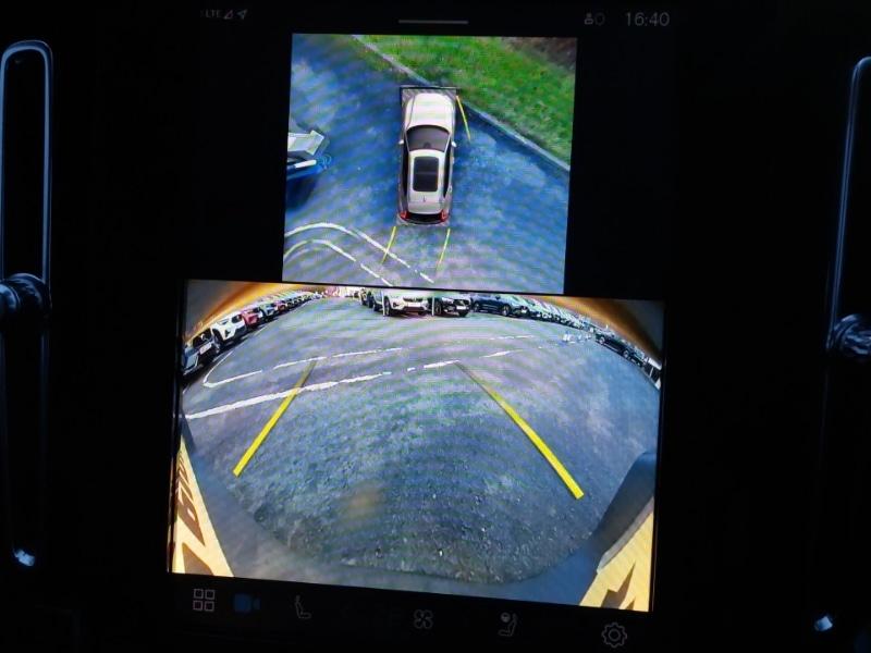 Used Volvo XC40 2024 for sale - 77420077: Photo 11