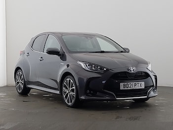 Used Toyota Yaris 2021 for sale - 77325566: Photo