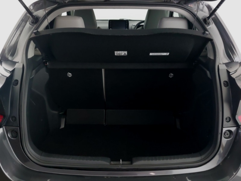 Used Toyota Yaris 2021 for sale - 77325566: Photo 8