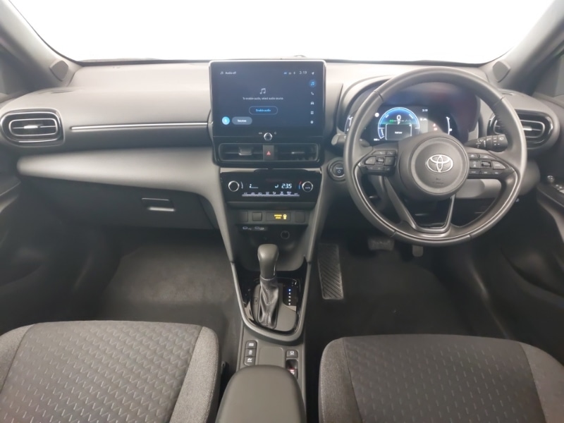 Used Toyota Yaris Cross 2025 for sale - 77290047: Photo 2