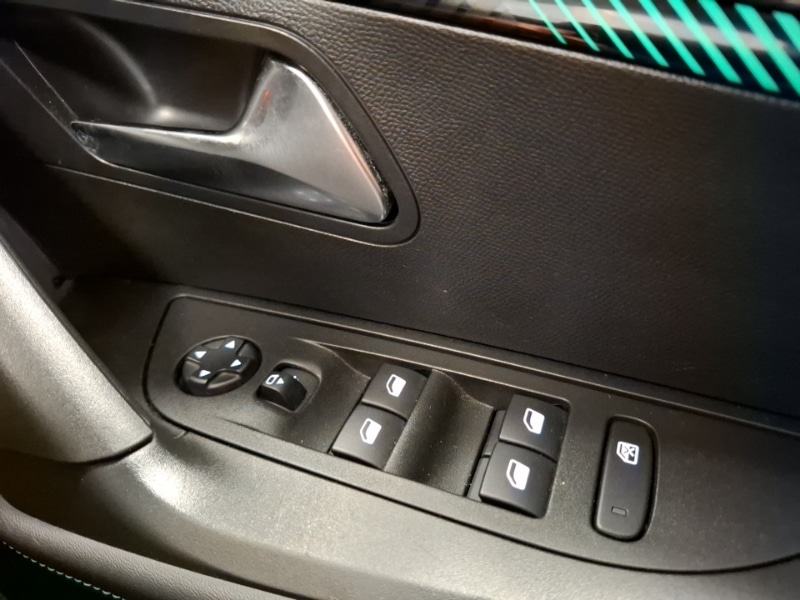 Used Peugeot 2008 2022 for sale - 78146347: Photo 12