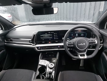 Used Kia Sportage 2025 for sale - 76600301: Photo
