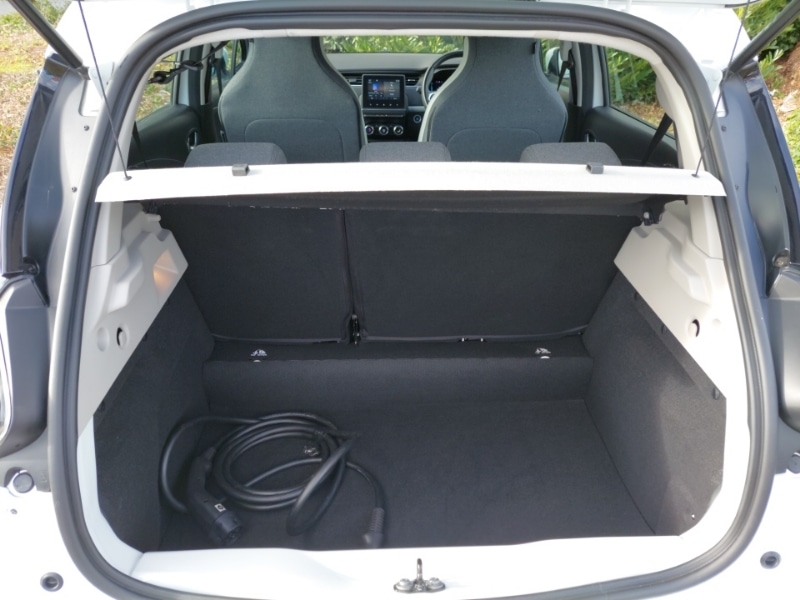 Used Renault Zoe 2022 for sale - 77209578: Photo 8