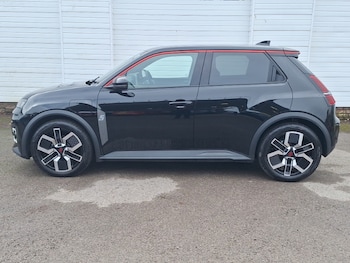 Used Renault 5 2025 for sale - 77645216: Photo