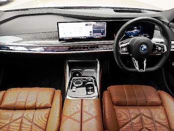 Used BMW i7 2025 for sale - 76078164: Photo