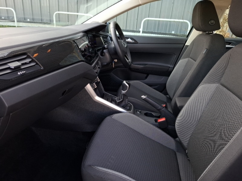 Used Volkswagen Polo 2024 for sale - 77762071: Photo 5