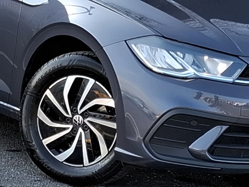 Used Volkswagen Polo 2024 for sale - 77762071: Photo 9