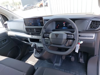 Used Peugeot Expert 2024 for sale - 76885600: Photo