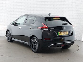 Used Nissan Leaf 2022 for sale - 77012720: Photo