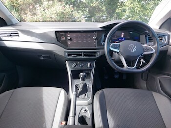 Used Volkswagen Polo 2024 for sale - 78751100: Photo