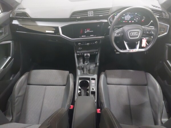 Used Audi Q3 2022 for sale - 76225703: Photo 2