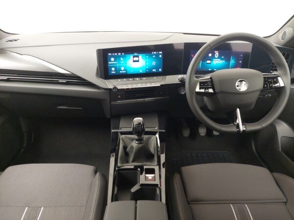 Used Vauxhall Astra 2025 for sale - 76191438: Photo 2