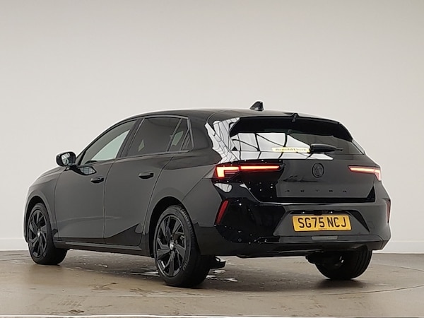 Used Vauxhall Astra 2025 for sale - 76191438: Photo 3