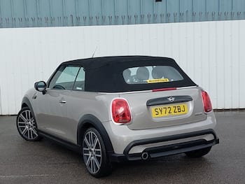 Used MINI Convertible 2022 for sale - 79844058: Photo