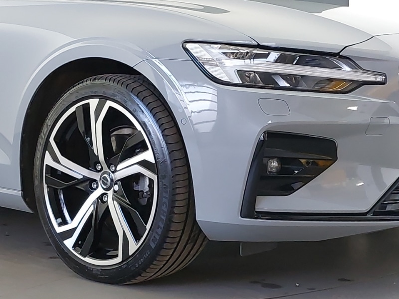 Used Volvo V60 2025 for sale - 77977478: Photo 9