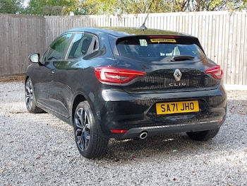Used Renault Clio 2021 for sale - 77224325: Photo