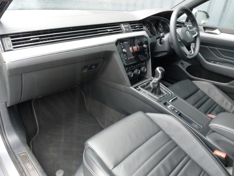 Used Volkswagen Passat 2021 for sale - 77645424: Photo 5