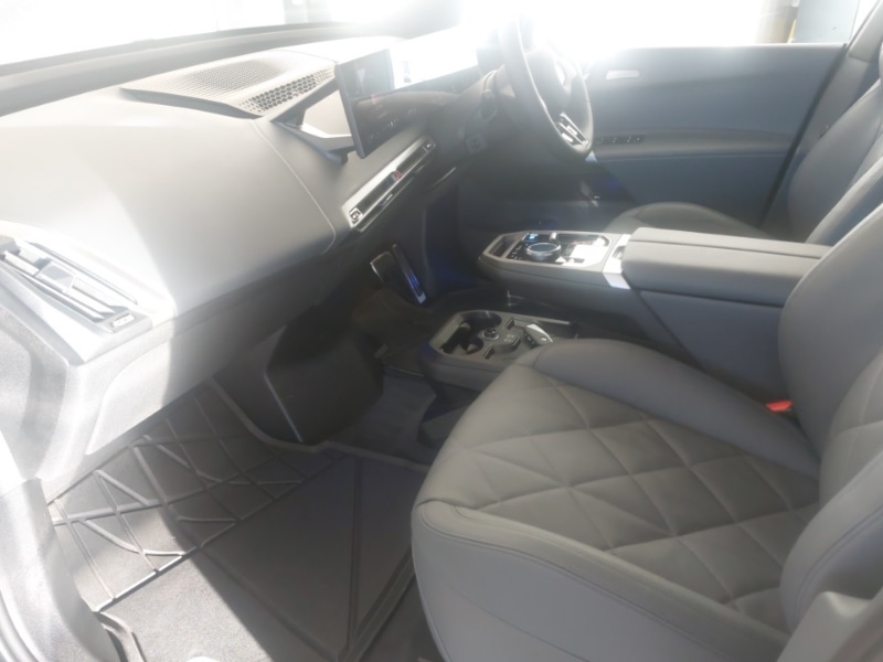 Used BMW iX 2025 for sale - 76940800: Photo 7