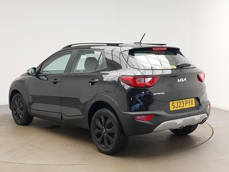 Used Kia Stonic 2023 for sale - 76683200: Photo 3