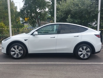 Used Tesla Model Y 2022 for sale - 75618021: Photo