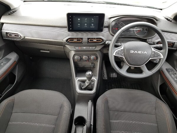 Used Dacia Sandero Stepway 2023 for sale - 76212659: Photo 2