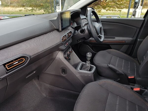 Used Dacia Sandero Stepway 2023 for sale - 76212659: Photo 5
