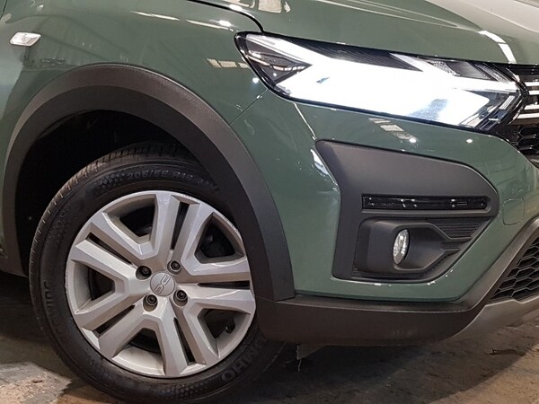 Used Dacia Sandero Stepway 2023 for sale - 76212659: Photo 9