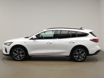 Used Ford Focus 2023 for sale - 78290519: Photo