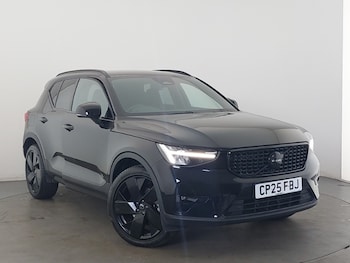 Used Volvo XC40 2025 for sale - 79419647: Photo