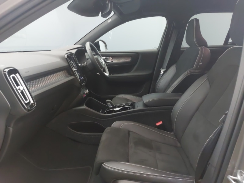 Used Volvo XC40 2022 for sale - 76742206: Photo 5