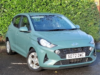 Used Hyundai i10 2023 for sale - 77365944: Photo