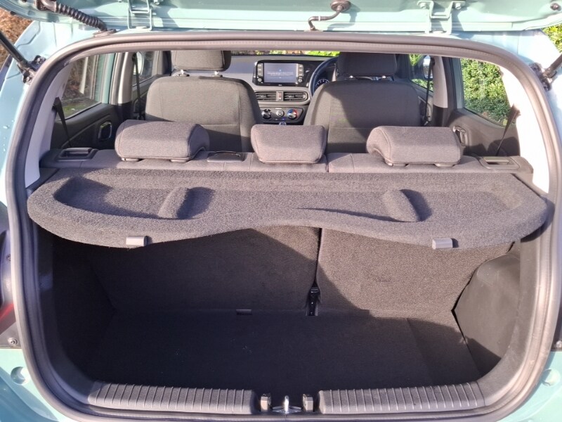 Used Hyundai i10 2023 for sale - 77365944: Photo 8