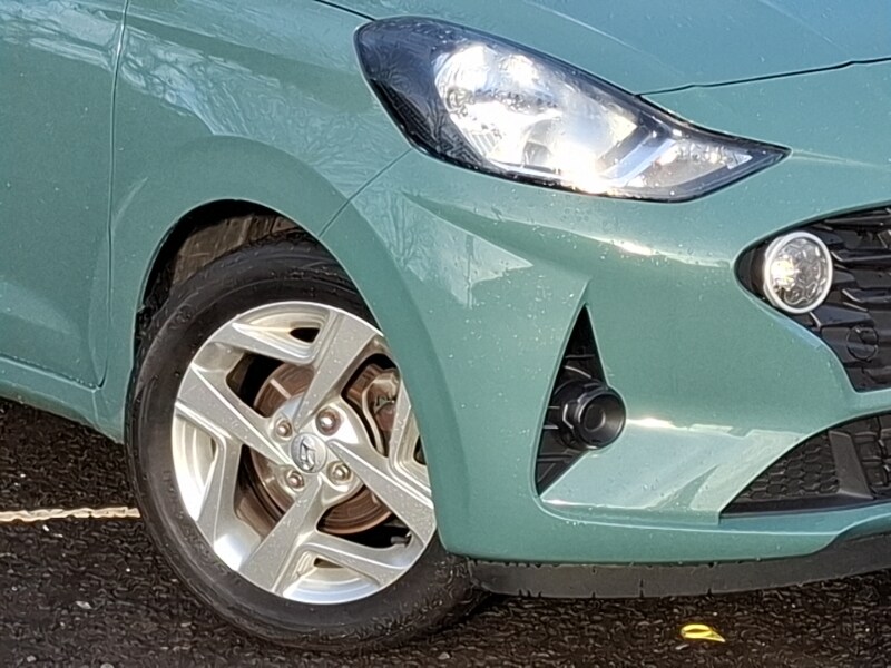 Used Hyundai i10 2023 for sale - 77365944: Photo 9