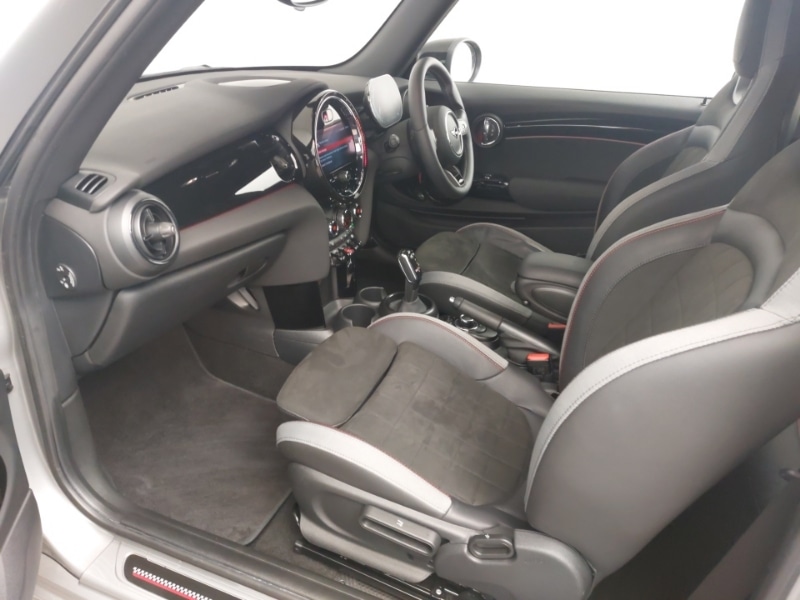 Used MINI Hatch 2023 for sale - 77877123: Photo 7