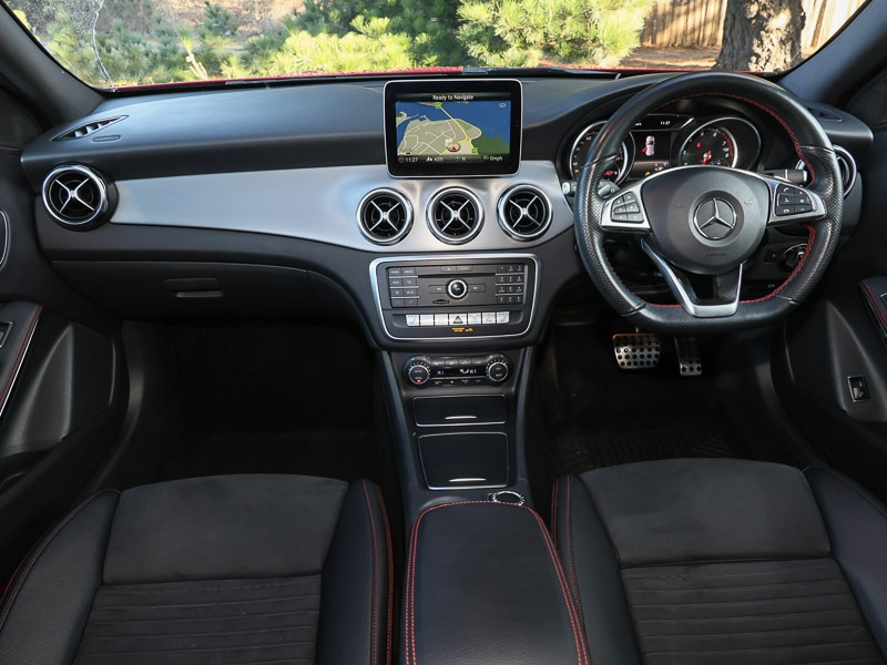 Used Mercedes-Benz GLA 2020 for sale - 77645373: Photo 2