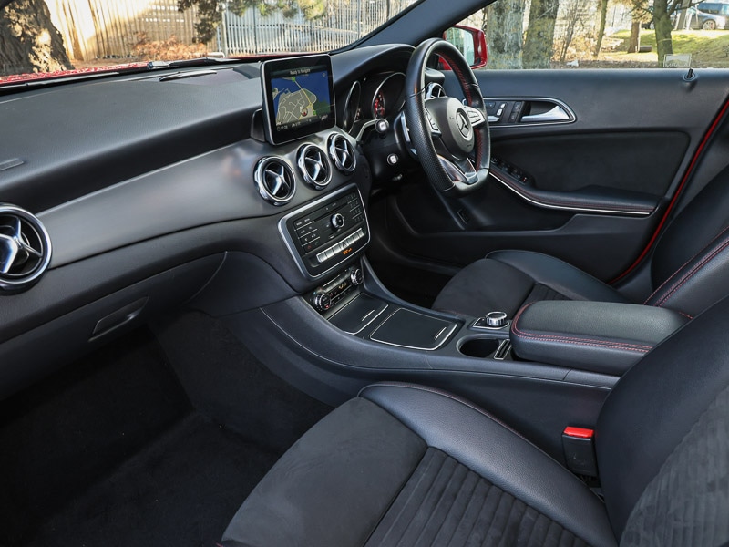 Used Mercedes-Benz GLA 2020 for sale - 77645373: Photo 5