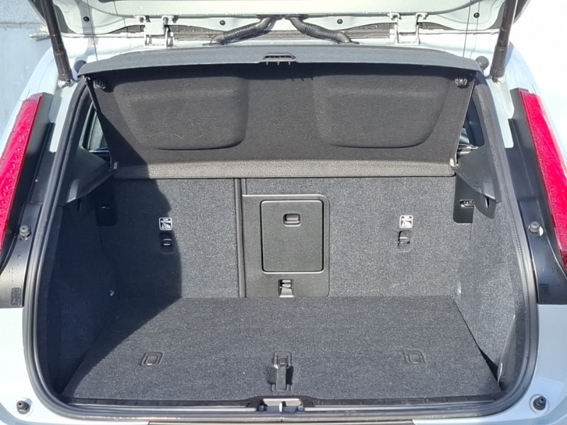 Used Volvo XC40 2024 for sale - 77606466: Photo 8