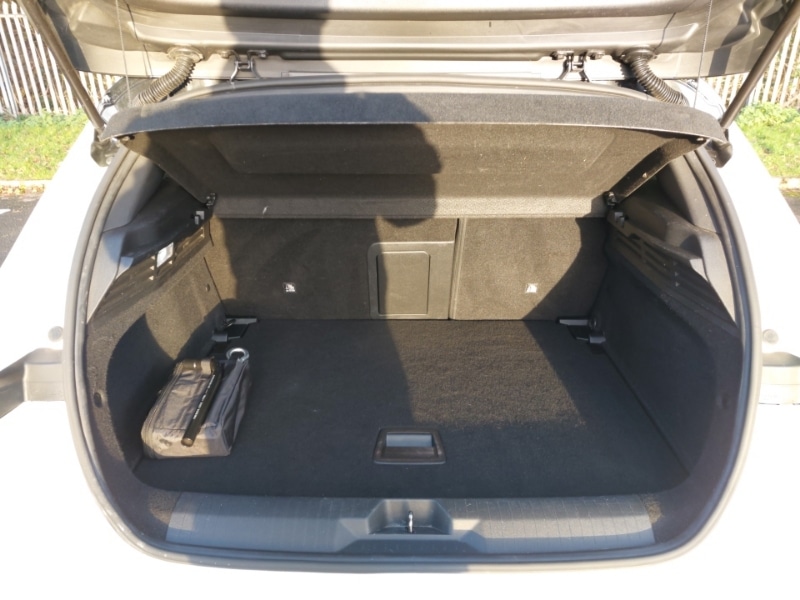 Used Vauxhall Astra 2022 for sale - 77912096: Photo 8