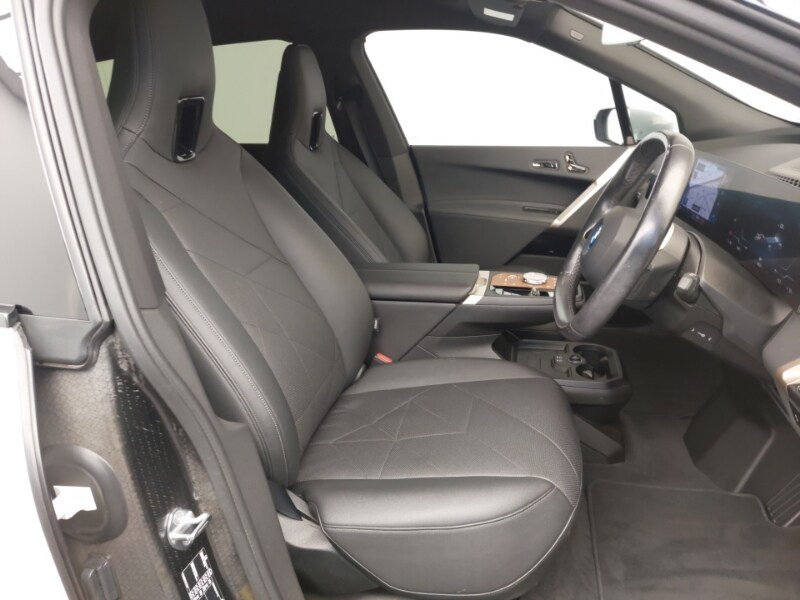 Used BMW iX 2022 for sale - 77924449: Photo 11