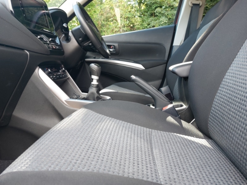 Used Suzuki SX4 S-Cross 2023 for sale - 76347465: Photo 5