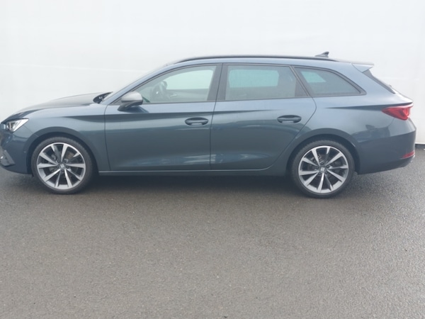 Used SEAT Leon 2025 for sale - 76198984: Photo 4