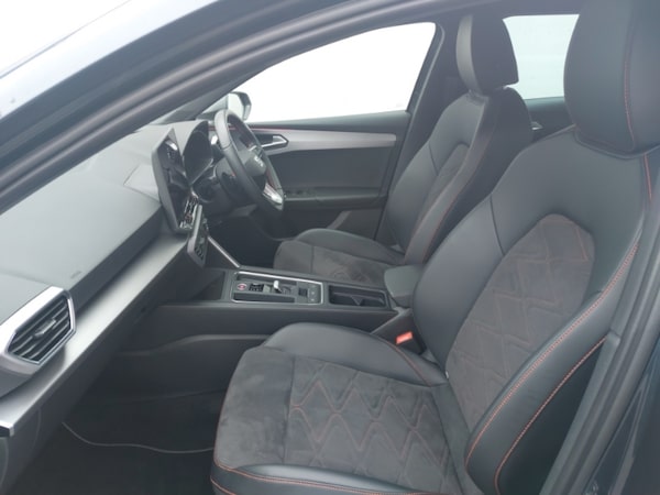 Used SEAT Leon 2025 for sale - 76198984: Photo 5