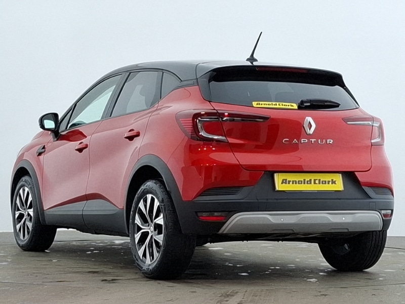 Used Renault Captur 2022 for sale - 77373602: Photo 3