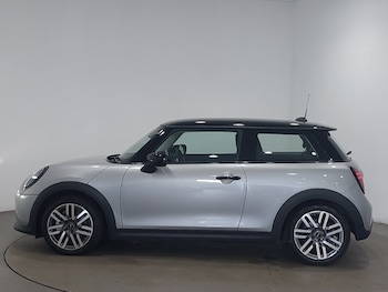 Used MINI Cooper 2025 for sale - 79406415: Photo